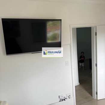 Apartamento em Praia Grande, bairro Solemar