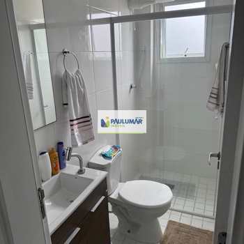 Apartamento em Praia Grande, bairro Solemar