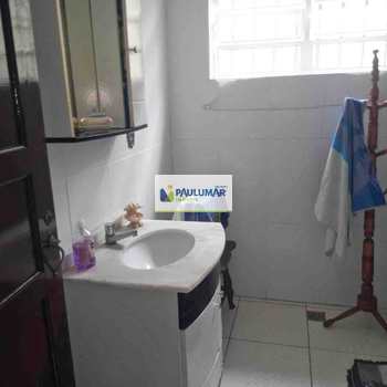 Casa em Praia Grande, bairro Solemar