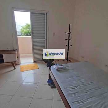 Sobrado em Mongaguá, bairro Agenor de Campos