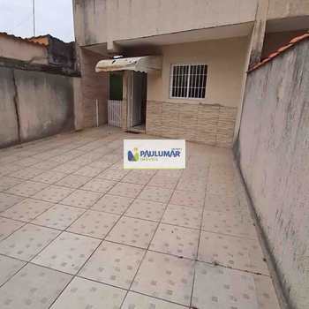 Sobrado em Mongaguá, bairro Agenor de Campos
