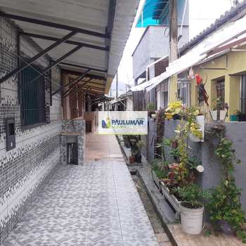 Casa de Condomínio em Praia Grande, bairro Caiçara