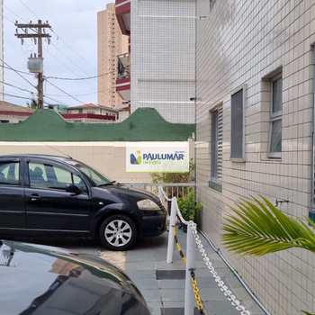 Kitnet em Praia Grande, bairro Boqueirão