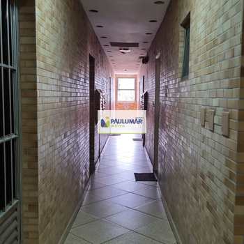 Kitnet em Praia Grande, bairro Boqueirão