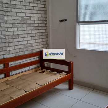 Kitnet em Praia Grande, bairro Boqueirão