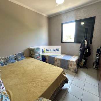 Apartamento em Praia Grande, bairro Solemar