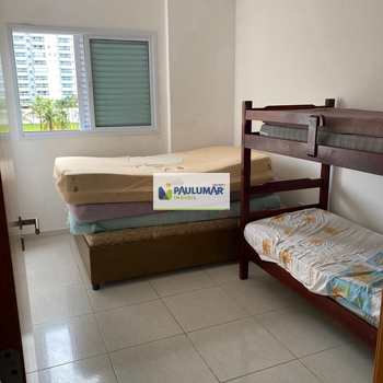 Apartamento em Mongaguá, bairro Centro
