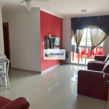 Apartamento em Mongaguá, bairro Centro
