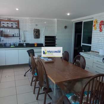 Apartamento em Mongaguá, bairro Centro
