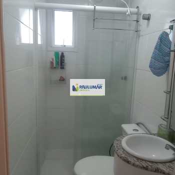 Apartamento em Mongaguá, bairro Centro