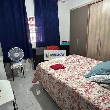 Casa em Mongaguá, bairro Nossa Senhora Fátima