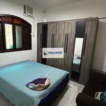 Casa em Mongaguá, bairro Nossa Senhora Fátima