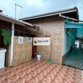 Casa em Mongaguá, bairro Nossa Senhora Fátima