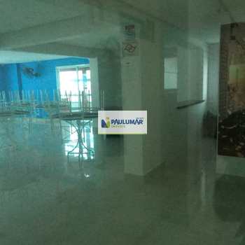 Apartamento em Mongaguá, bairro Centro