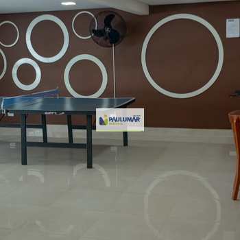 Apartamento em Mongaguá, bairro Centro