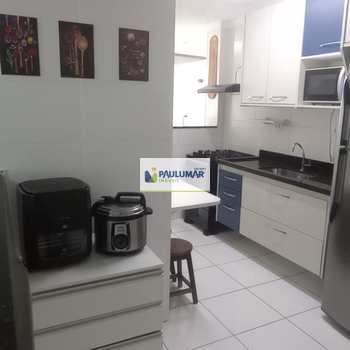 Apartamento em Mongaguá, bairro Centro