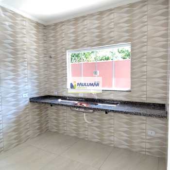 Casa em Itanhaém, bairro Loty