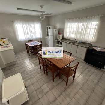 Sobrado em Mongaguá, bairro Balneário Santa Eugênia