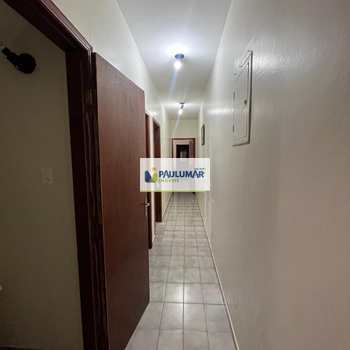 Sobrado em Mongaguá, bairro Balneário Santa Eugênia