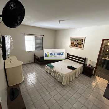 Sobrado em Mongaguá, bairro Balneário Santa Eugênia