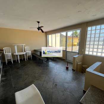Sobrado em Mongaguá, bairro Balneário Santa Eugênia
