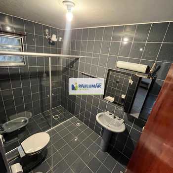 Sobrado em Mongaguá, bairro Balneário Santa Eugênia
