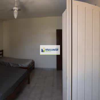 Sobrado em Mongaguá, bairro Balneário Santa Eugênia