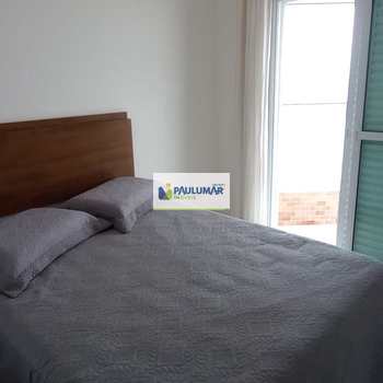 Apartamento em Mongaguá, bairro Jardim Marina