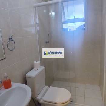 Apartamento em Mongaguá, bairro Centro