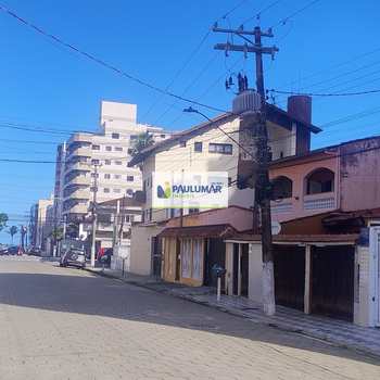 Apartamento em Mongaguá, bairro Centro