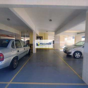 Apartamento em Mongaguá, bairro Centro