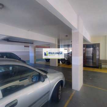 Apartamento em Mongaguá, bairro Centro