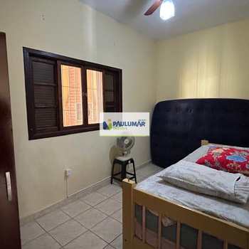 Casa em Mongaguá, bairro Balneário Santa Eugênia