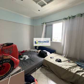 Apartamento em Mongaguá, bairro Vila Vera Cruz