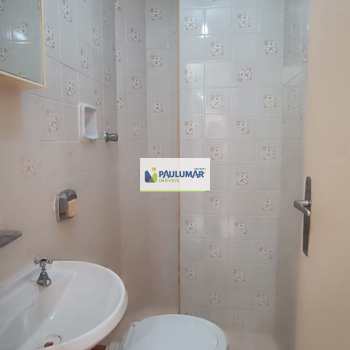 Apartamento em Mongaguá, bairro Centro