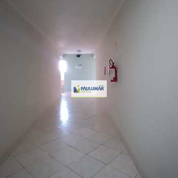 Apartamento em Mongaguá, bairro Centro