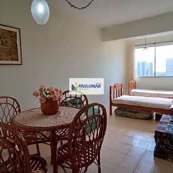 Apartamento em Mongaguá, bairro Centro