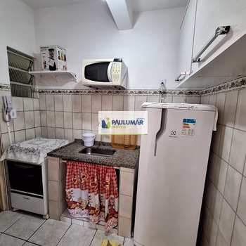 Kitnet em Mongaguá, bairro Centro