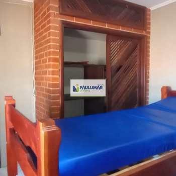 Casa em Mongaguá, bairro Balneário Itaóca