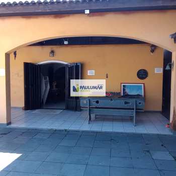 Casa em Mongaguá, bairro Balneário Itaóca