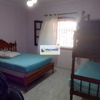 Casa em Mongaguá, bairro Balneário Itaóca