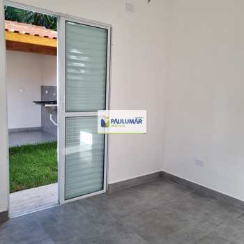 Sobrado em Itanhaém, bairro Jardim Corumbá