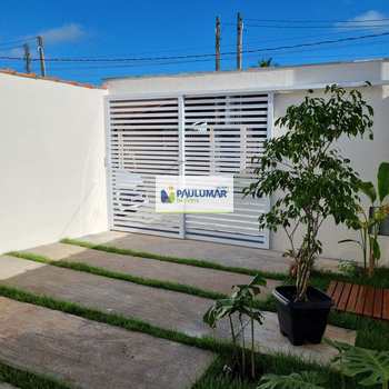 Sobrado em Itanhaém, bairro Jardim Corumbá