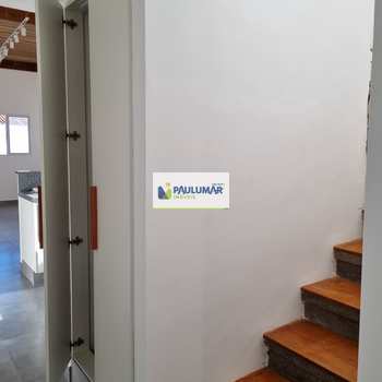 Sobrado em Itanhaém, bairro Jardim Corumbá
