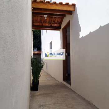 Sobrado em Itanhaém, bairro Jardim Corumbá