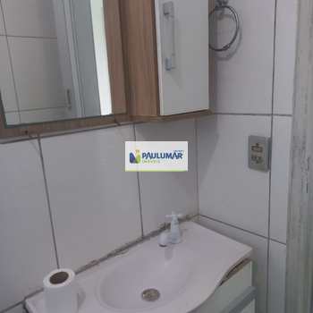 Apartamento em Mongaguá, bairro Vila Oceanopolis