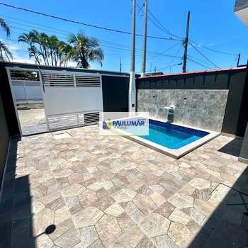 Casa em Mongaguá, bairro Agenor de Campos