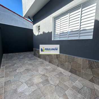 Casa em Mongaguá, bairro Agenor de Campos