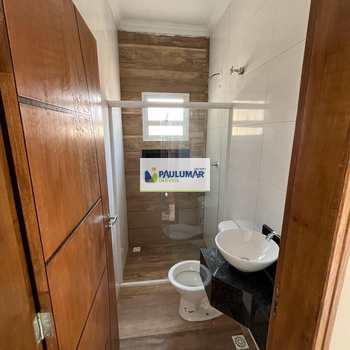Casa em Mongaguá, bairro Balneário Itaguai