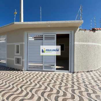 Casa em Mongaguá, bairro Balneário Itaguai